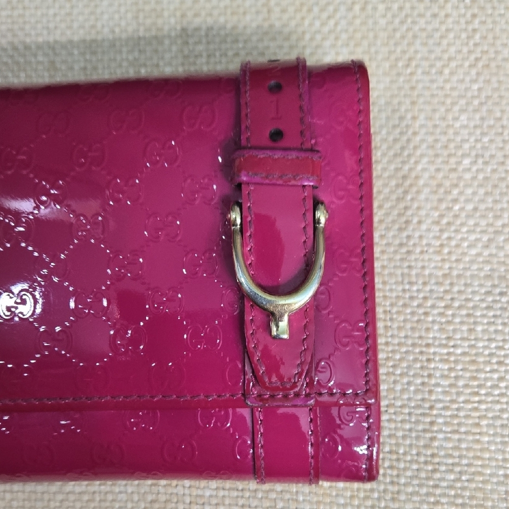 Gucci Magenta Patent Leather Wallet EUC - Picture 3 of 16